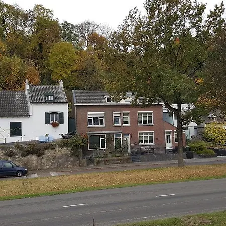 Feriehus Huisje Aan De Maas Maastricht