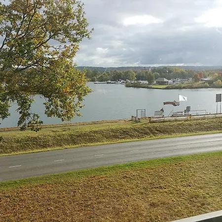 Feriehus Huisje Aan De Maas Maastricht