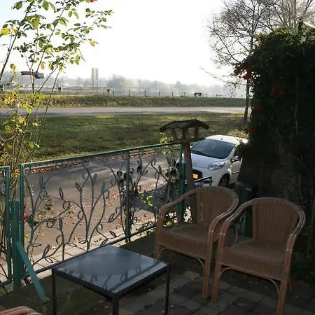 Feriehus Huisje Aan De Maas Maastricht